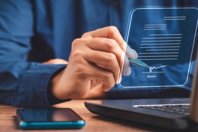 Firmas europeas apuestan por contratos basados en blockchain